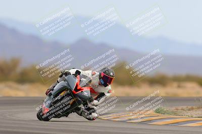 media/Jan-15-2023-SoCal Trackdays (Sun) [[c1237a034a]]/Turn 15 (1pm)/